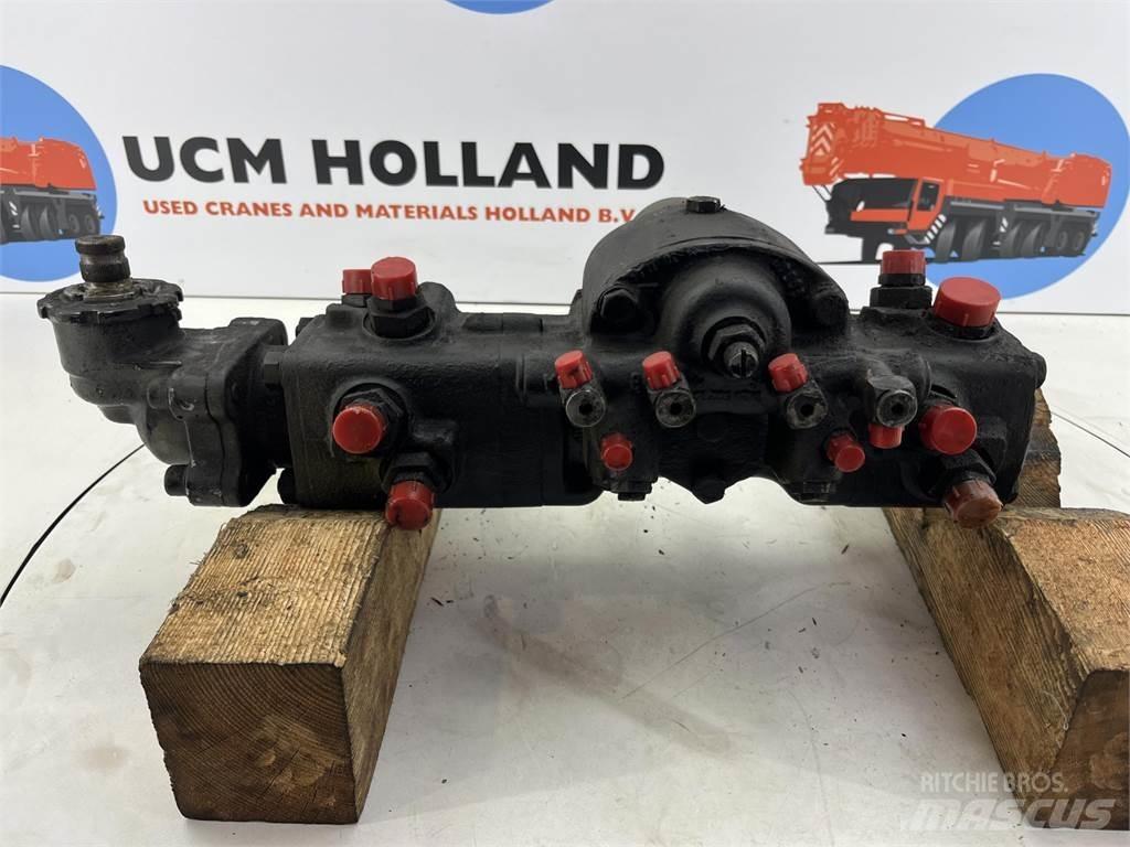  Steering box 210bar Piese si echipamente pentru macara