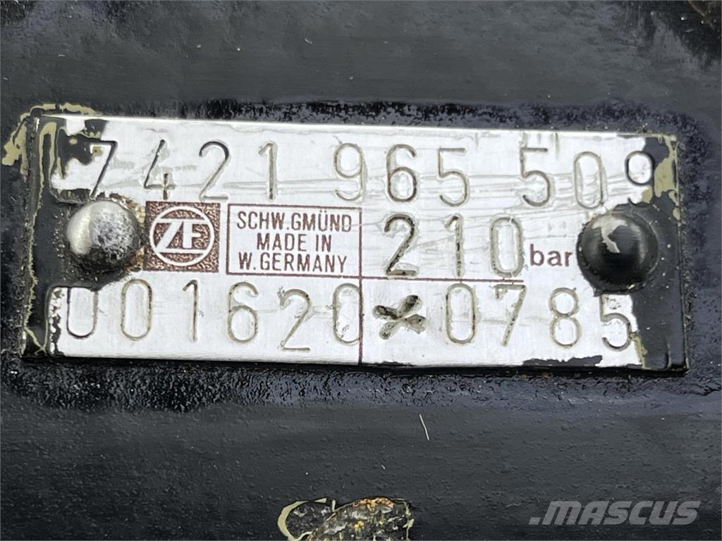  Steering box 210bar Piese si echipamente pentru macara