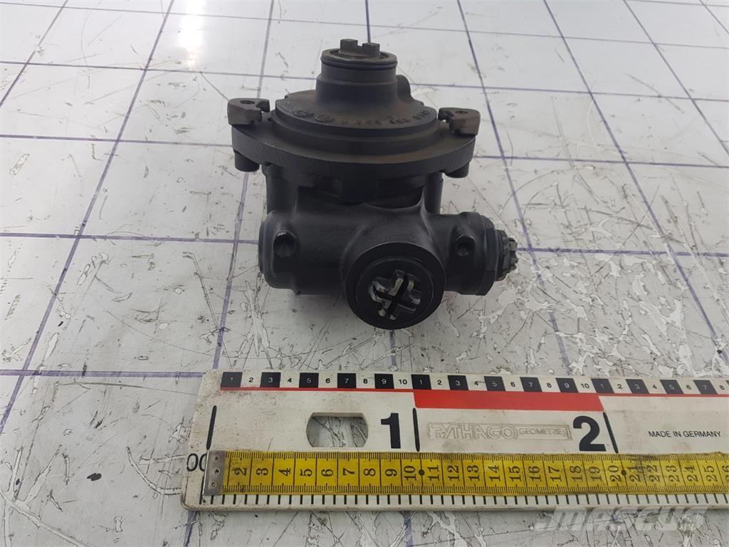 ZF steering pump Piese si echipamente pentru macara