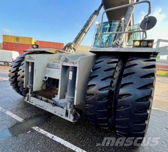 Hyster RS46-41XD/67S Stivuitoare Telescopice Rotative