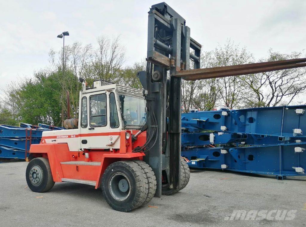 Svetruck 13,6-120-32 Stivuitor diesel