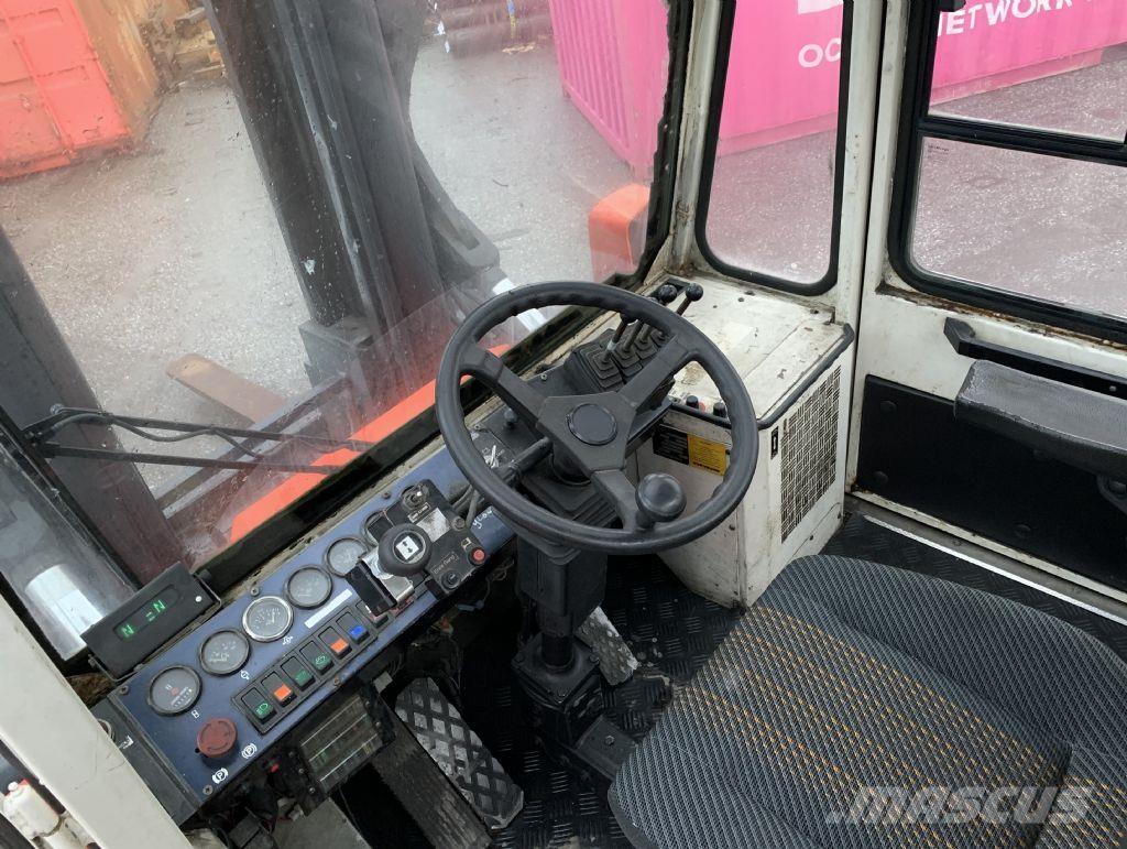 Svetruck 13,6-120-32 Stivuitor diesel