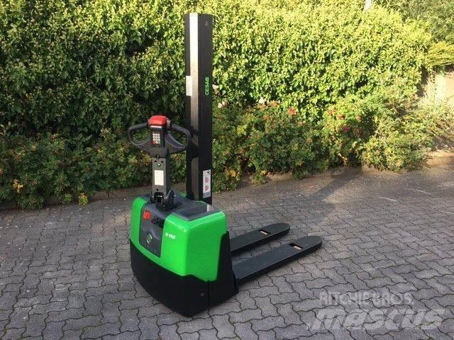 Cesab S110 Transpaleta manuala