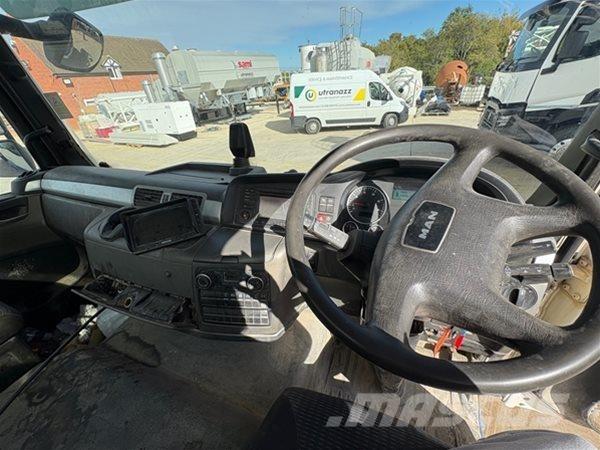 MAN McPHEE 4m3 Betoniera