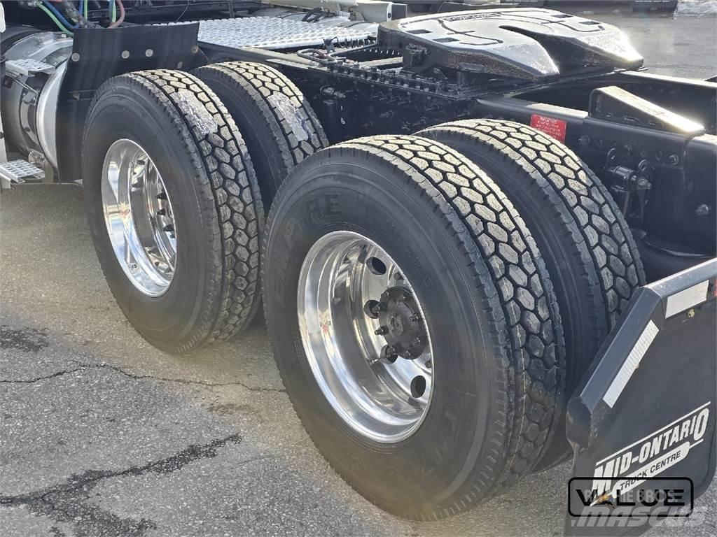 Volvo VNL760 Autotractoare