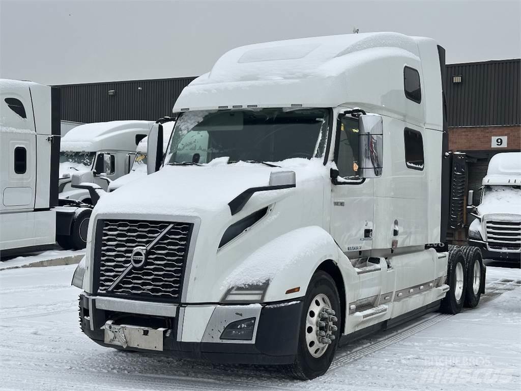 Volvo VNL860 Autotractoare