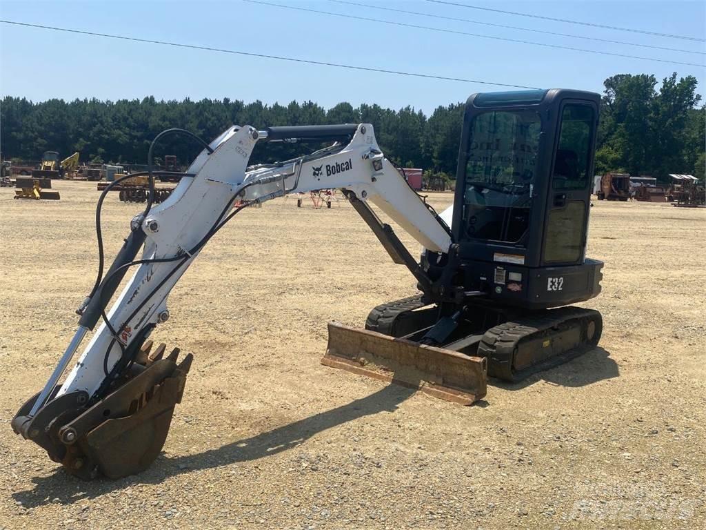 Bobcat E32 Utilaje construcții - Altele