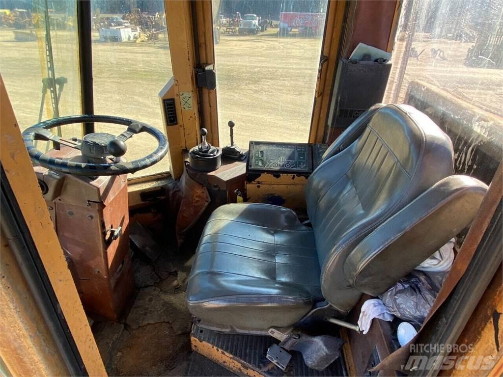 Case IH 921 Utilaje construcții - Altele