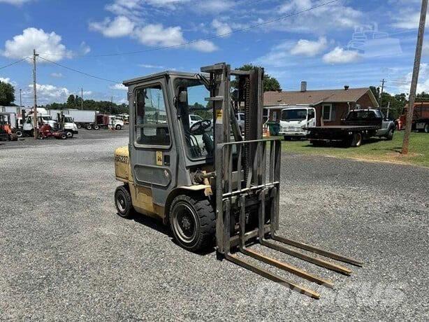 CAT DP30K Utilaje construcții - Altele
