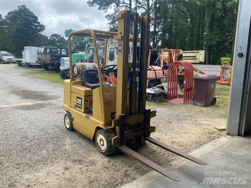 CAT T40B Utilaje construcții - Altele