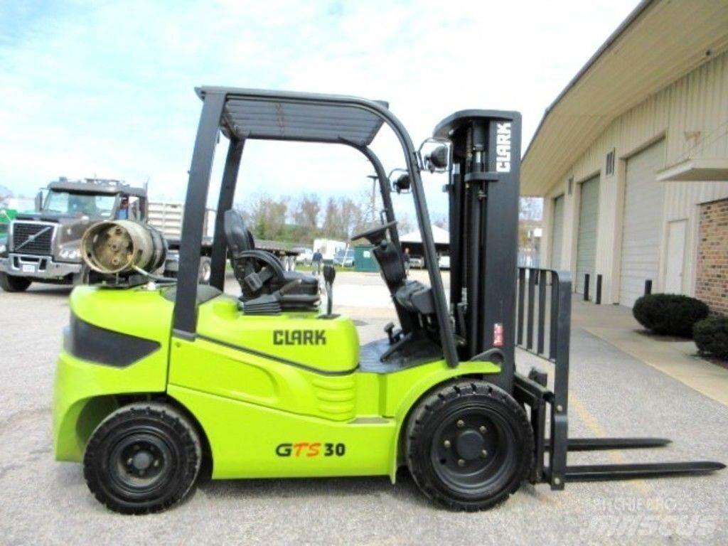 Clark GTS30L Utilaje construcții - Altele