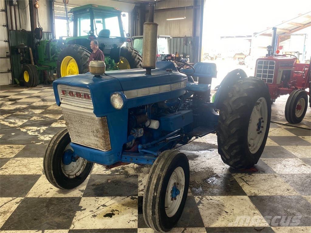 Ford 3000 Utilaje construcții - Altele