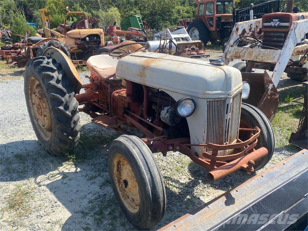 Ford 8N Utilaje construcții - Altele