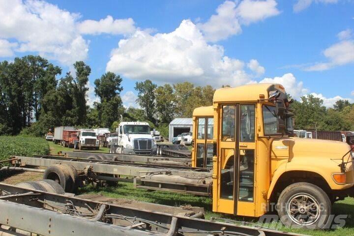 Ford B-800 Utilaje construcții - Altele