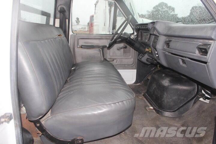 Ford F-600 Utilaje construcții - Altele