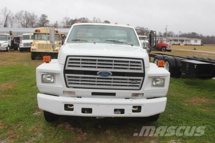 Ford F-600 Utilaje construcții - Altele