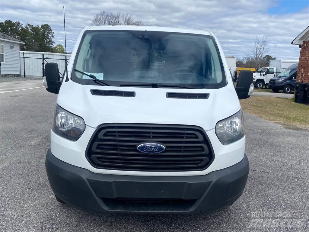 Ford Transit Utilaje construcții - Altele