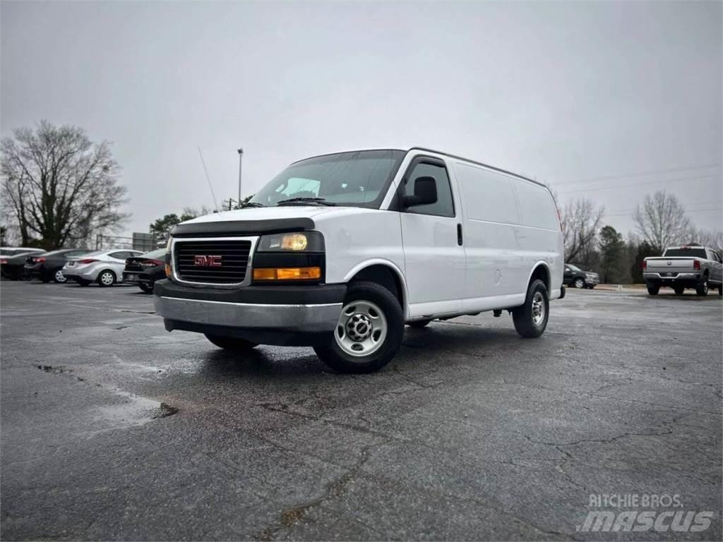 GMC Savana Utilaje construcții - Altele