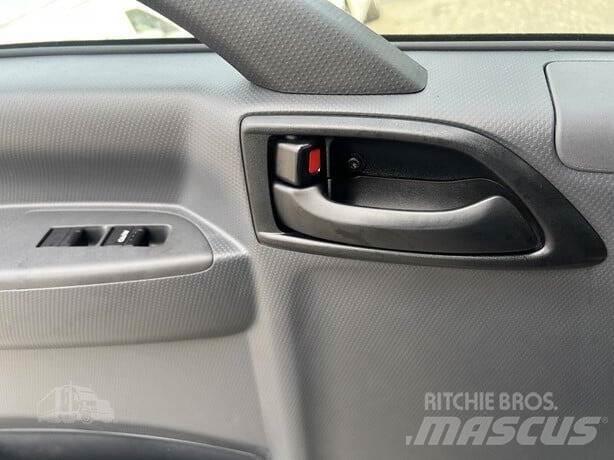 Isuzu NRR Utilaje construcții - Altele