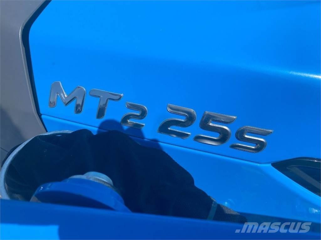 LS MT225S Utilaje construcții - Altele