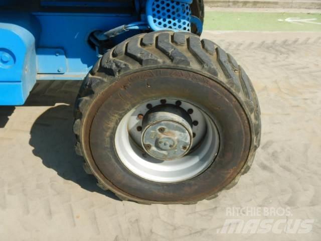 Aichi SP21AJ Nacele cu brat telescopic
