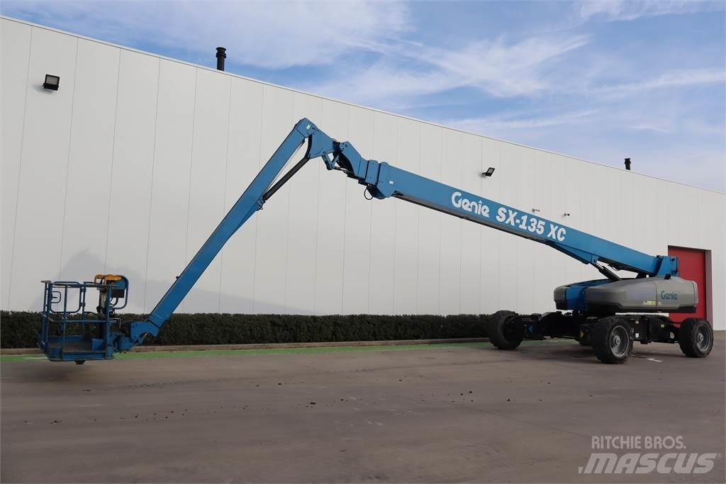 Genie SX135XC Nacele cu brat telescopic