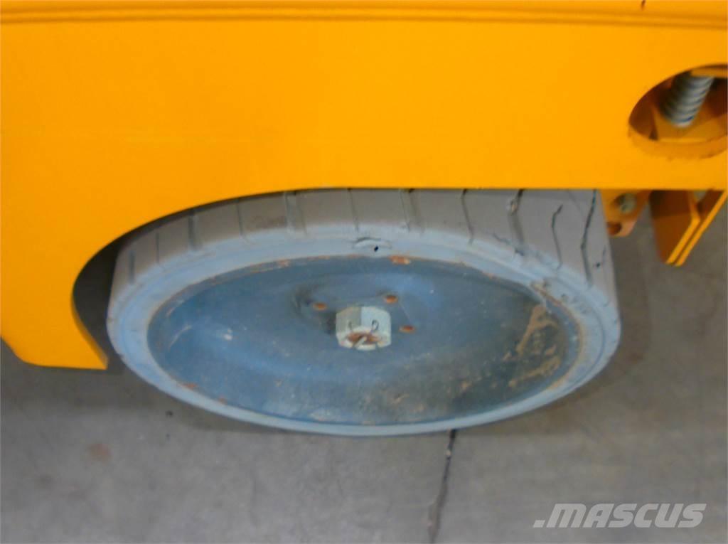 Haulotte Compact 14 Platforme foarfeca