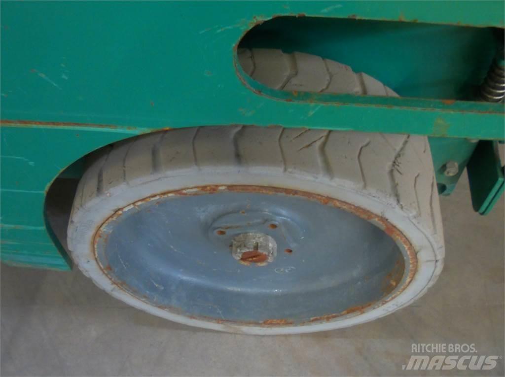 Haulotte Compact 14 Platforme foarfeca