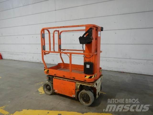 JLG 1230ES Ascensoare verticale catarg