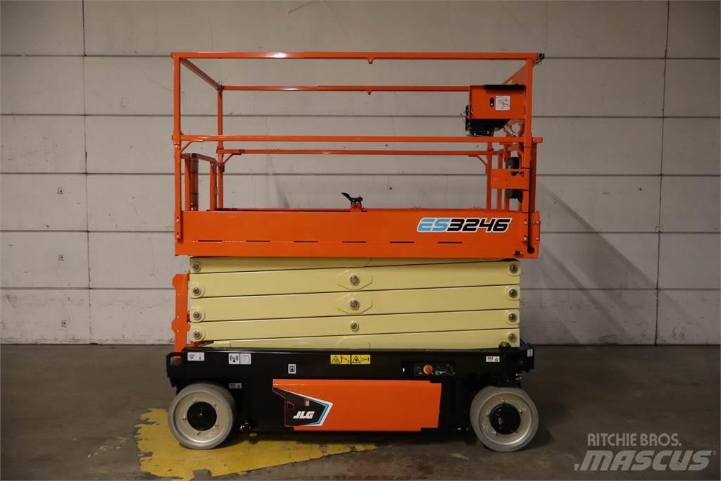 JLG 3246ES Platforme foarfeca