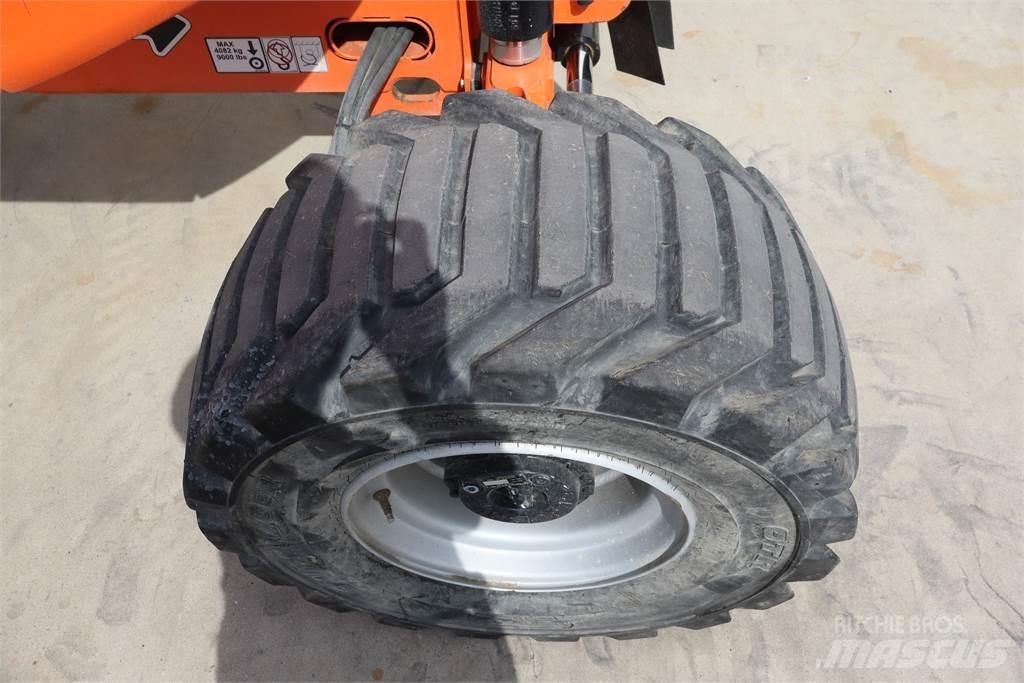 JLG 520AJ Nacele cu brat articulat