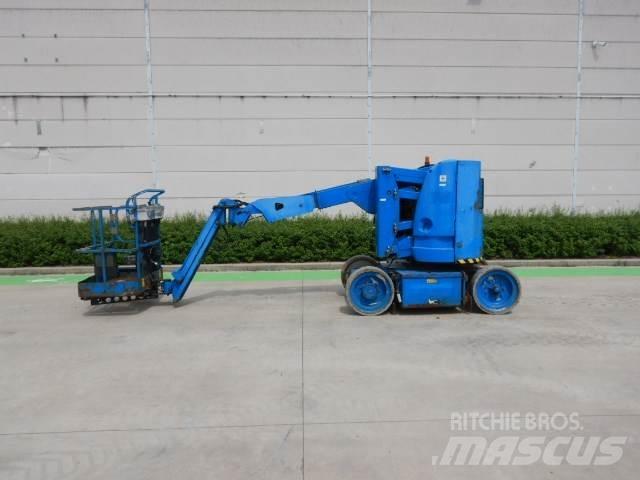 JLG E300AJP Nacele cu brat articulat