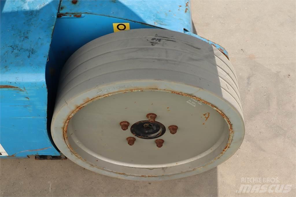 Manitou 120AETJC Nacele cu brat articulat