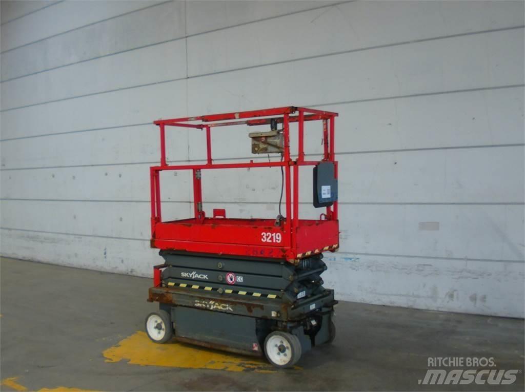 SkyJack SJ3219 Platforme foarfeca