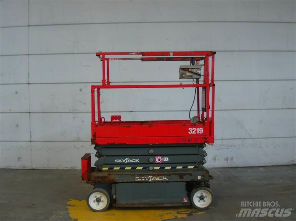 SkyJack SJ3219 Platforme foarfeca