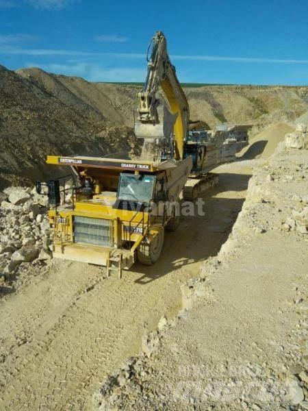 CAT 771D Rebuilt Camioane cu basculante rigide