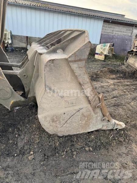CAT 973C Încarcatoare cu excavator