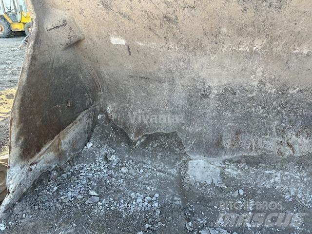 CAT 973D Pistoane