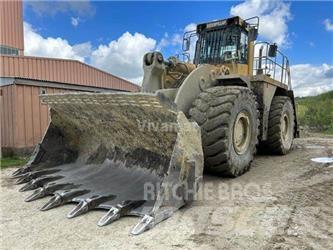CAT 990 II Incarcator pe pneuri