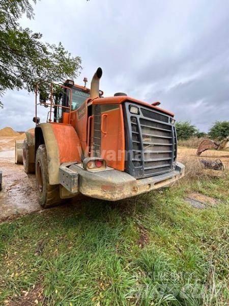 Doosan DL450 Incarcator pe pneuri