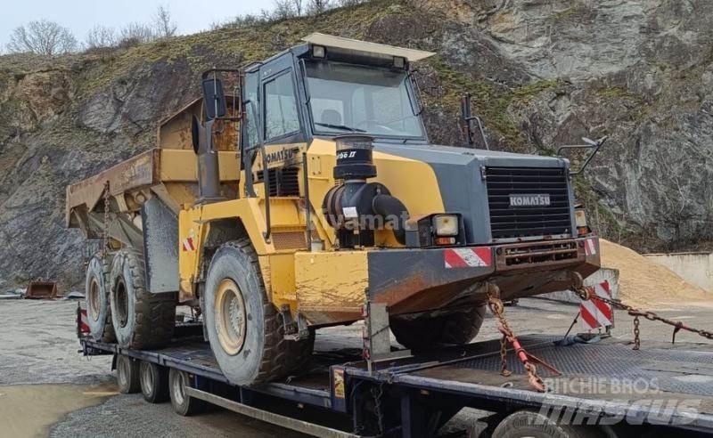 Komatsu HM300-2 Transportoare articulate