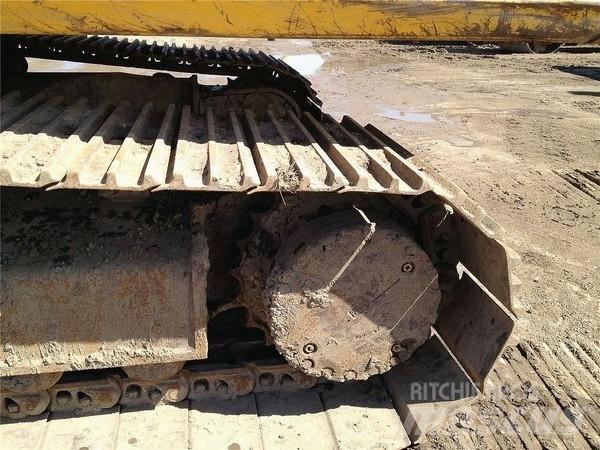 Komatsu PC300 LC-7 Excavatoare pe șenile
