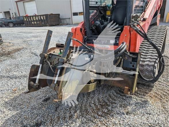 Bobcat  Utilaje taiere asfalt