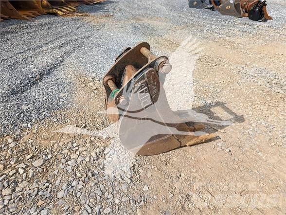 CAT  Pistoane