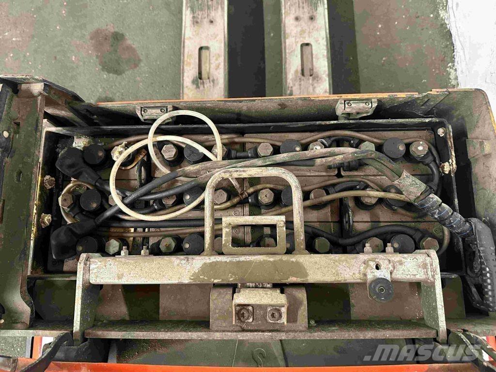 Toyota LPE 200 Transpaleta manuala