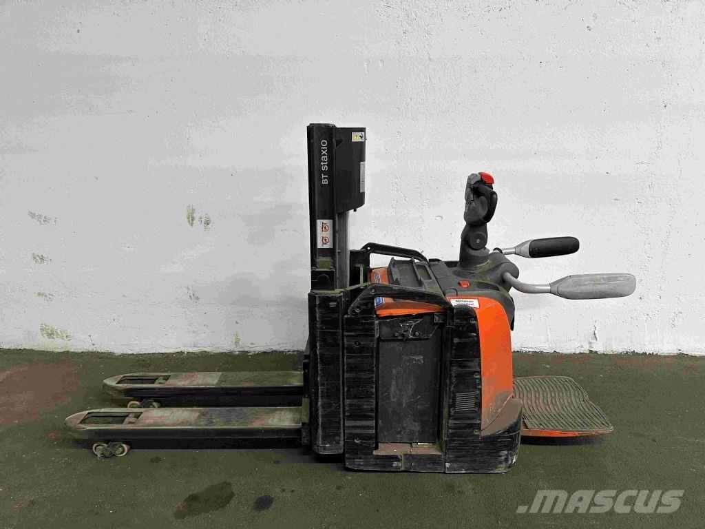 Toyota SPE 200 D Transpaleta manuala