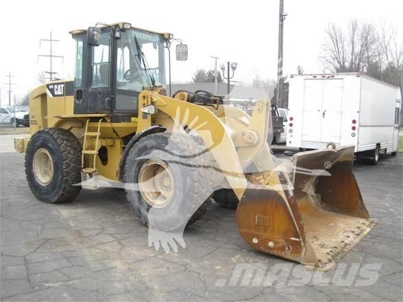 CAT 928H Incarcator pe pneuri
