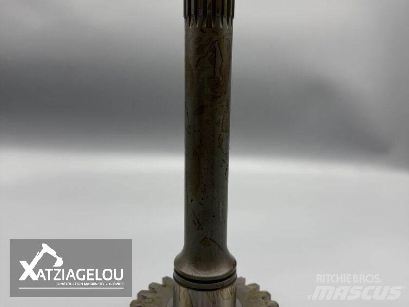 Komatsu  Axe