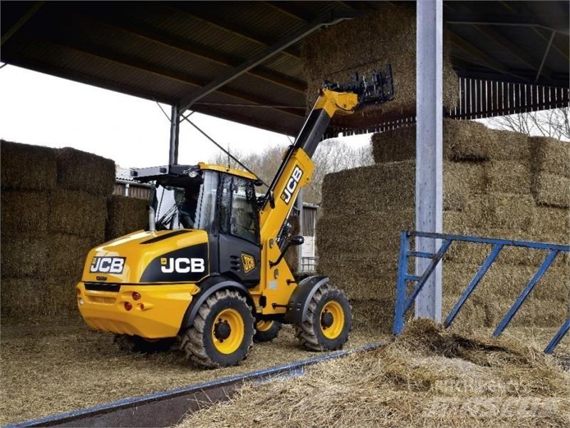 JCB TM220 Incarcator pe pneuri