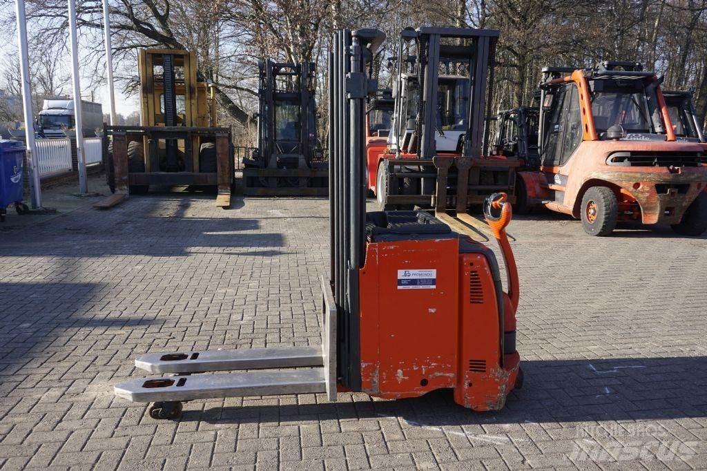 Linde D12 Transpaleta manuala